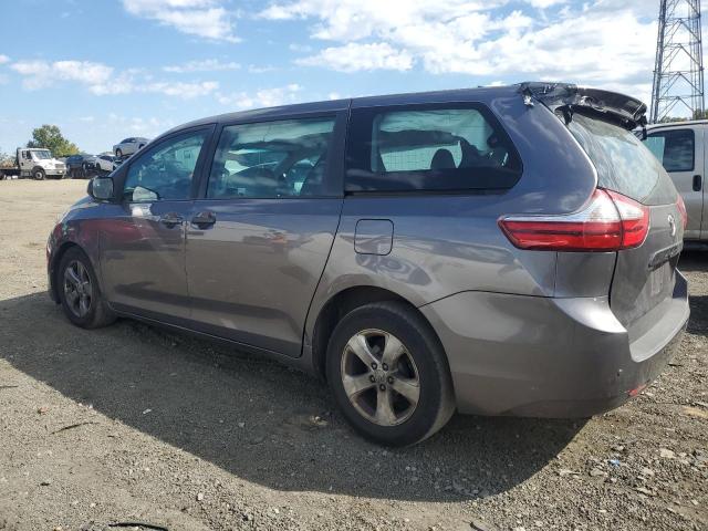 VIN 5TDZK3DC3GS696433 2016 Toyota Sienna no.2