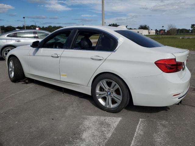 VIN WBA8B9G59JNU57426 2018 BMW 3 Series, 330 I no.2