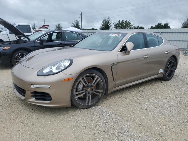 2016 PORSCHE PANAMERA