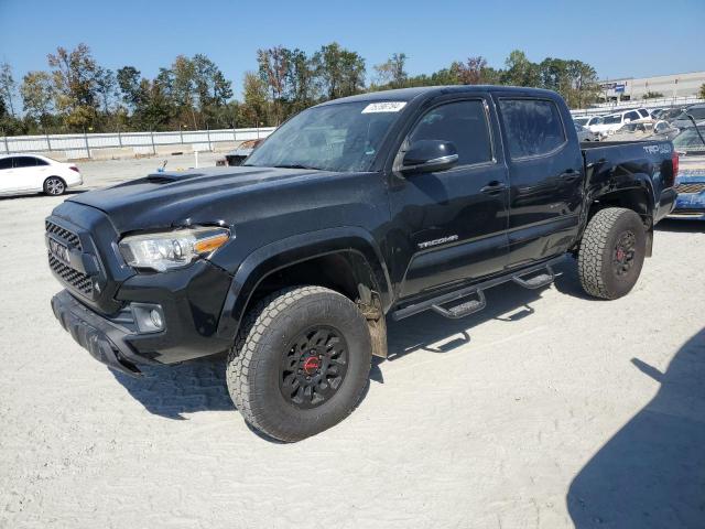 2017 TOYOTA TACOMA DOU - 5TFCZ5AN3HX076857
