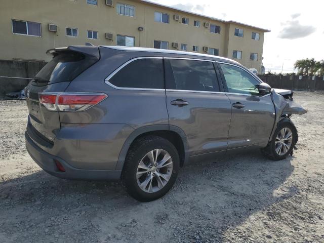 VIN 5TDKKRFH0FS044994 2015 Toyota Highlander, Xle no.3