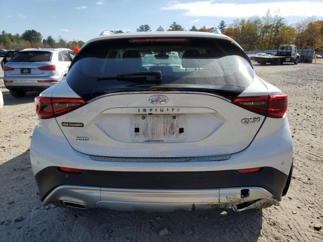 2019 INFINITI QX30 LUXE SJKCH5CR8KA010332