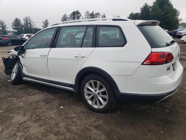 2017 VOLKSWAGEN GOLF ALLTR - 3VWH17AU1HM537220