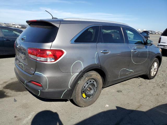 VIN 5XYPG4A50HG250419 2017 KIA Sorento, LX no.3