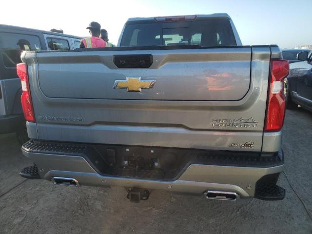 2024 CHEVROLET SILVERADO - 1GCUDJEL5RZ310359