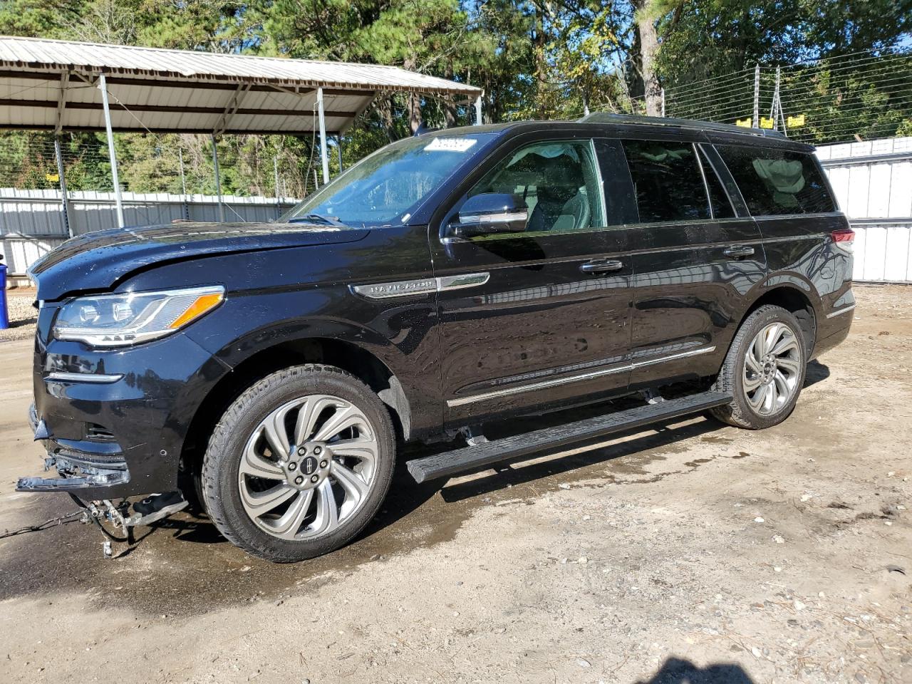 Lot #2940671460 2022 LINCOLN NAVIGATOR