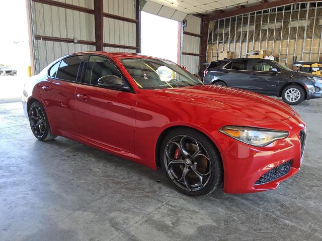 VIN ZARFAMAN3K7599713 2019 Alfa Romeo Giulia no.4