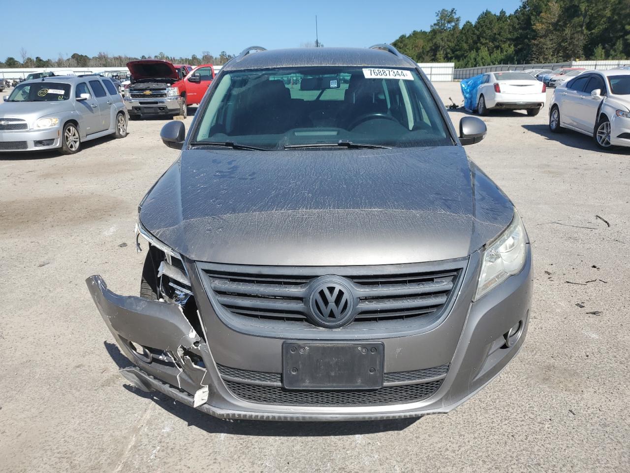 Lot #2979248057 2010 VOLKSWAGEN TIGUAN S