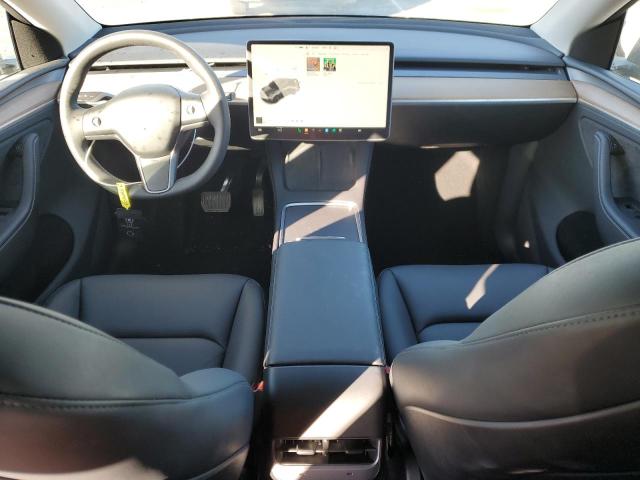 2024 TESLA MODEL Y 7SAYGDEE3RA236473
