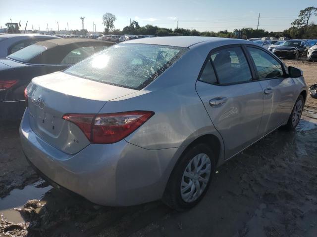 VIN 5YFBURHEXKP878514 2019 Toyota Corolla, L no.3