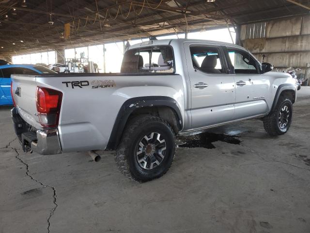 VIN 3TMAZ5CN1KM090533 2019 Toyota Tacoma, Double Cab no.3