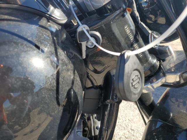 2019 HARLEY-DAVIDSON FLSL 1HD1YDJ20KB032621