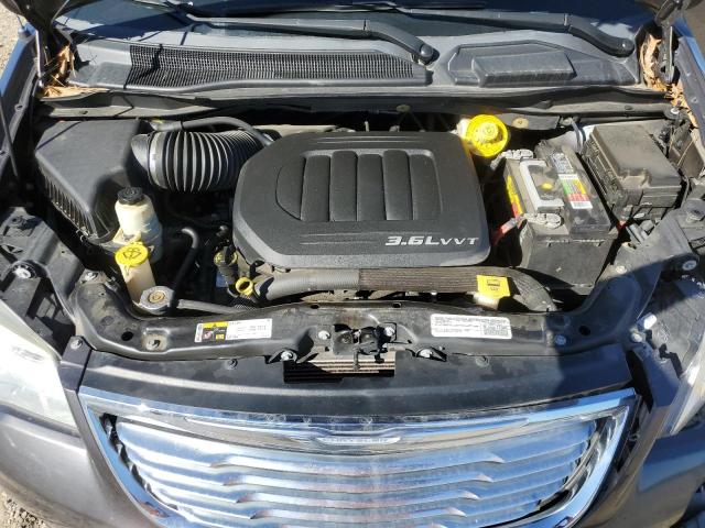 2015 CHRYSLER TOWN & COU 2C4RC1CG8FR619294