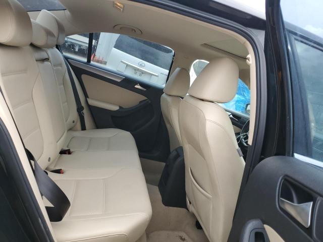 2016 VOLKSWAGEN JETTA SE - 3VWD67AJ6GM235605