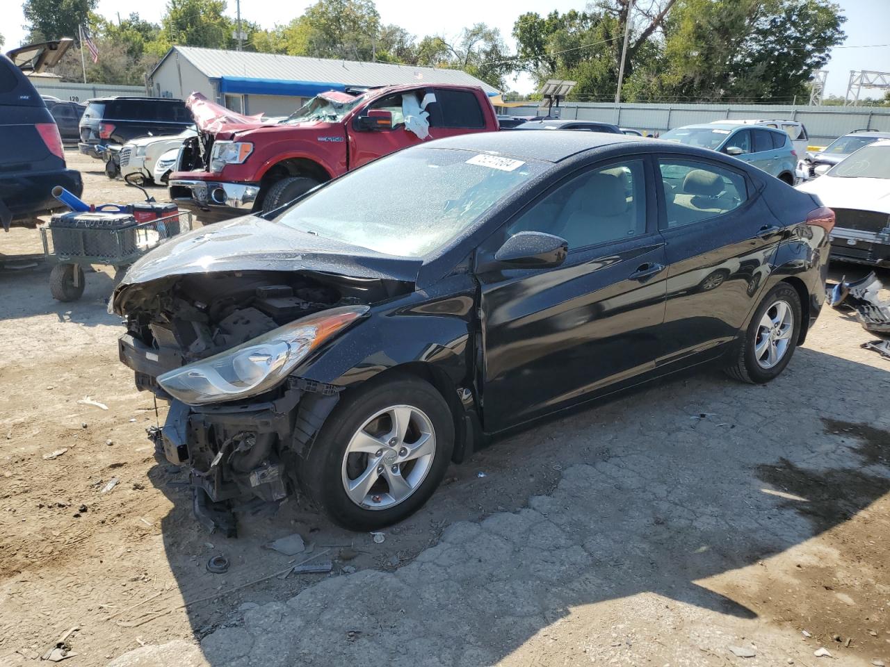  Salvage Hyundai ELANTRA