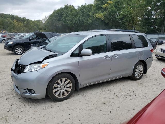 2015 TOYOTA SIENNA XLE 2015