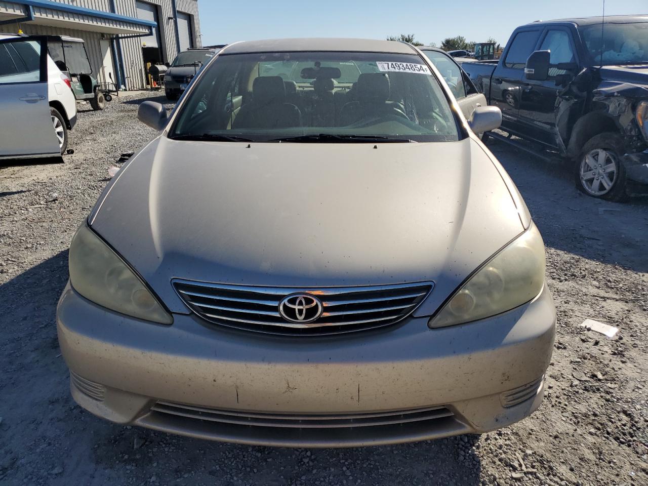 Lot #2994240956 2005 TOYOTA CAMRY LE