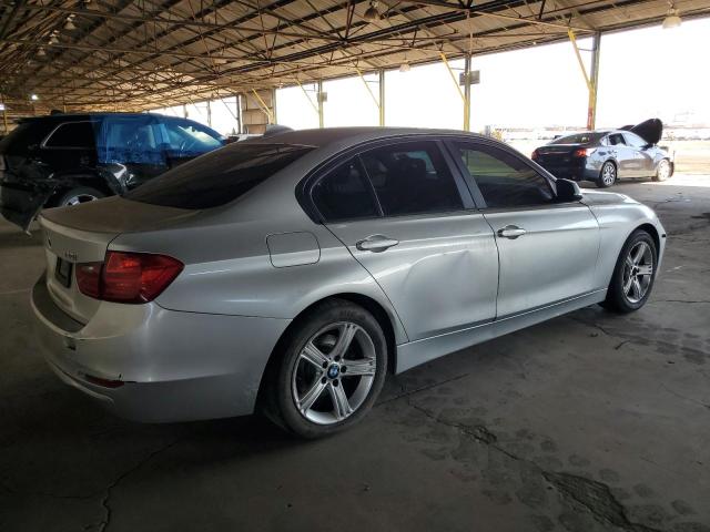 VIN WBA3C3C5XDF979894 2013 BMW 3 Series, 320 I Xdrive no.3