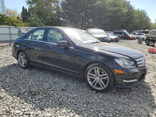 VIN WDDGF8AB2EG176838 2014 Mercedes-Benz C-Class, 3... no.4