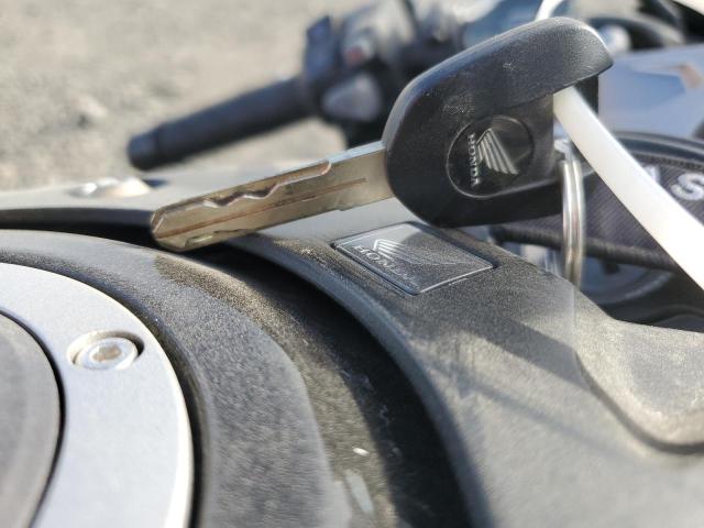 2021 HONDA CBR650 RA MLHRH0156M5200154