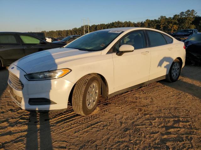 FORD FUSION S