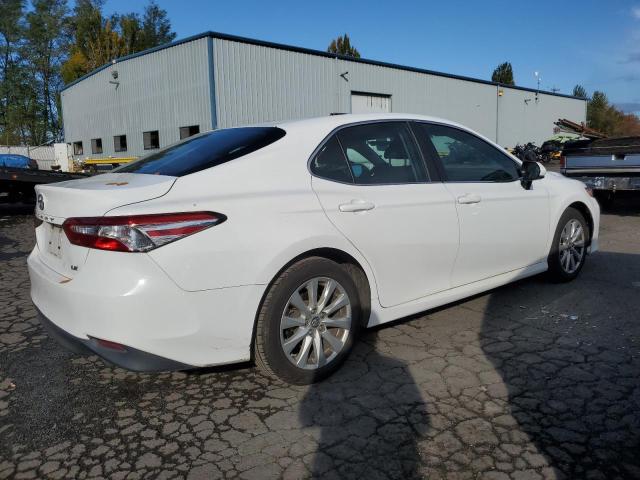 2018 TOYOTA CAMRY L - 4T1B11HK7JU501099