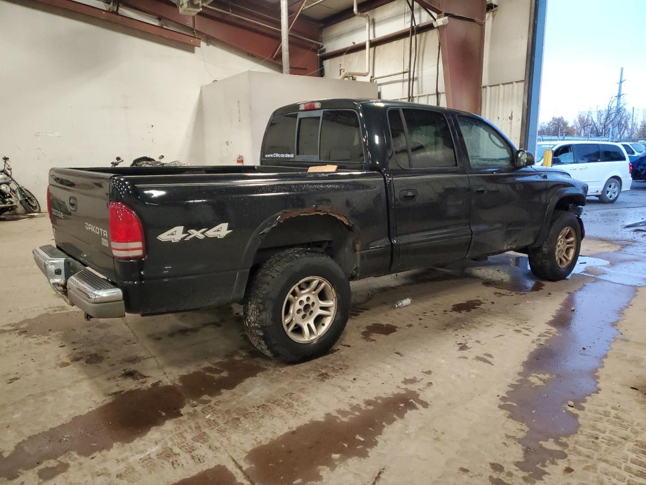 Lot #3020889738 2004 DODGE DAKOTA QUA