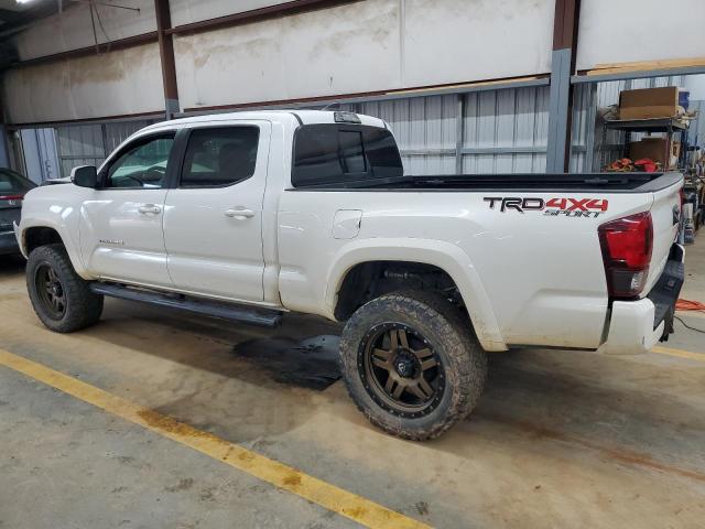 VIN 5TFDZ5BN2JX034575 2018 Toyota Tacoma, Double Cab no.2