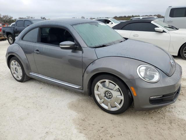 2016 VOLKSWAGEN BEETLE SE 3VWJ07AT9GM613440