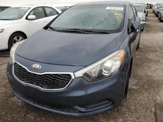 VIN KNAFX4A65E5062677 2014 KIA Forte, LX no.5