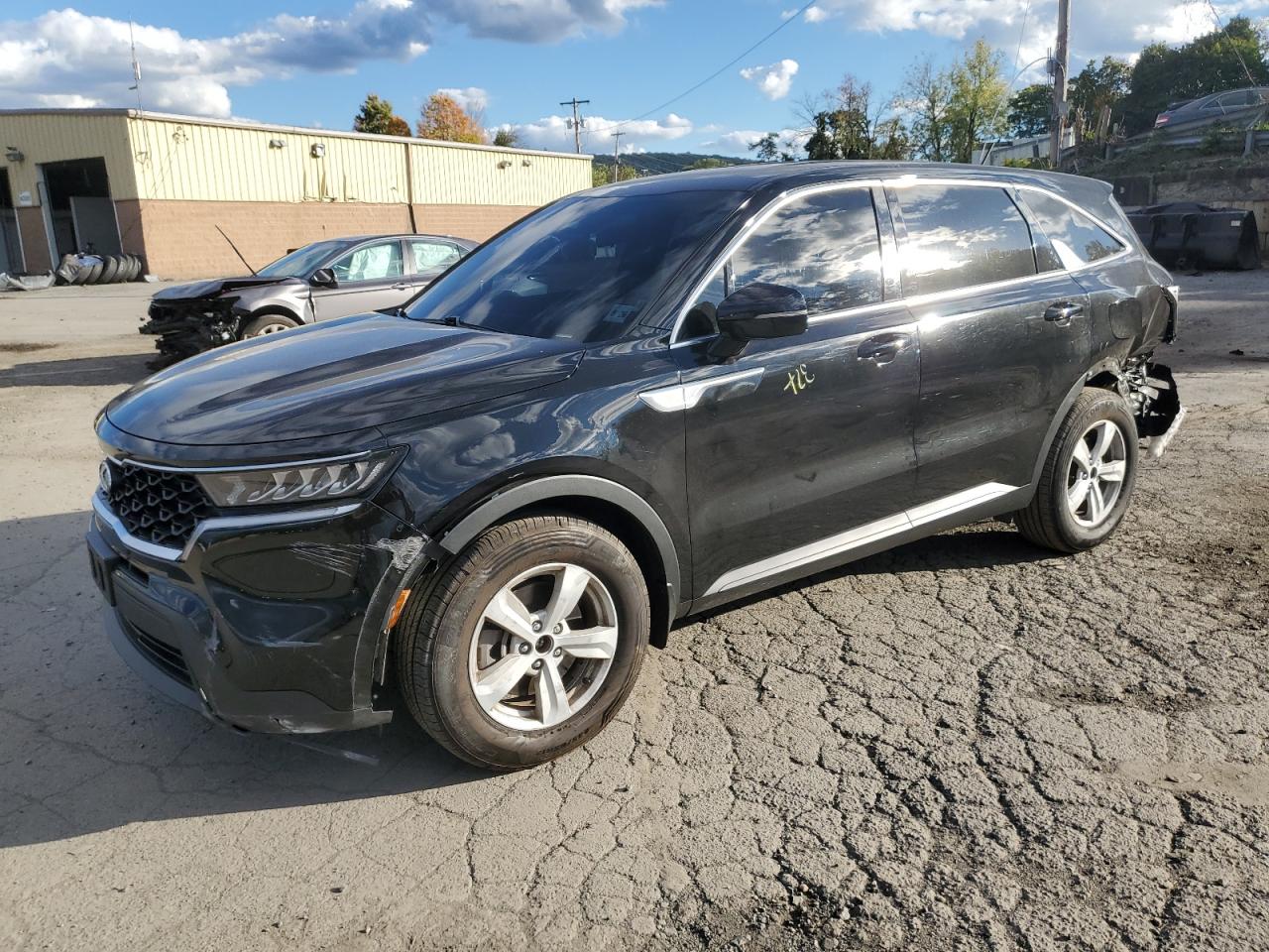 Lot #2994088378 2021 KIA SORENTO LX