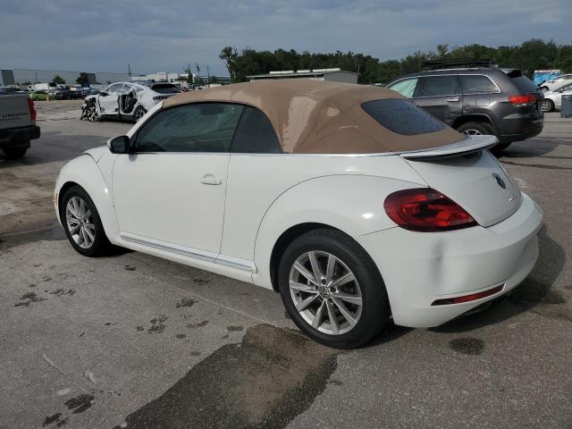 VIN 3VW517AT8HM810910 2017 VOLKSWAGEN BEETLE no.2