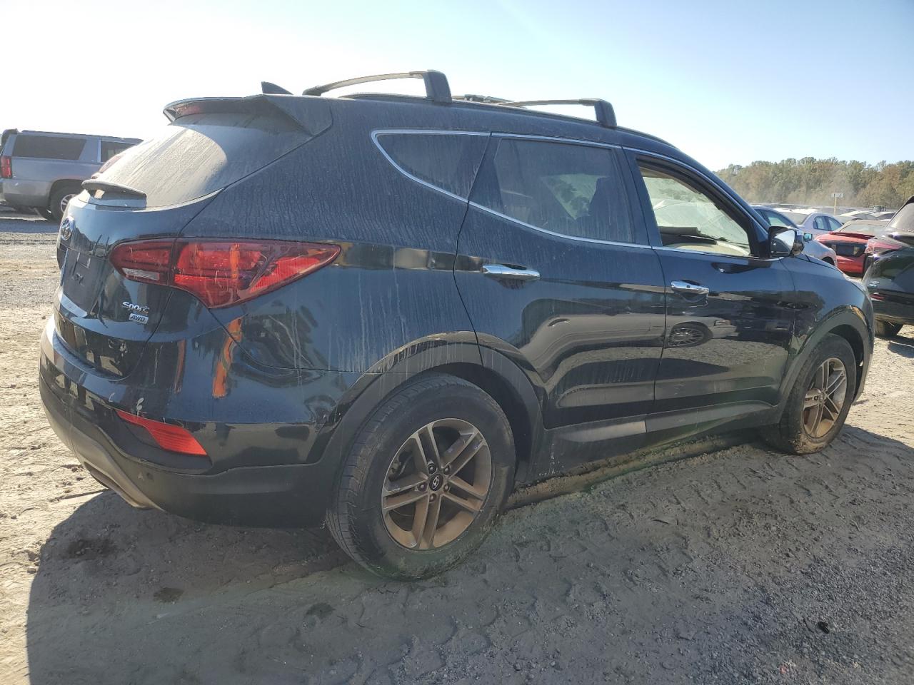 Lot #2909985036 2017 HYUNDAI SANTA FE S