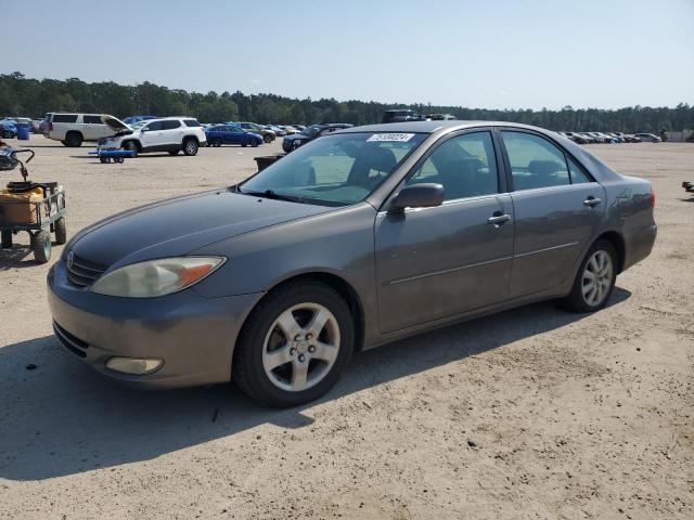 TOYOTA CAMRY LE 2003 gray sedan 4d gas 4T1BE30K03U715608 photo #1