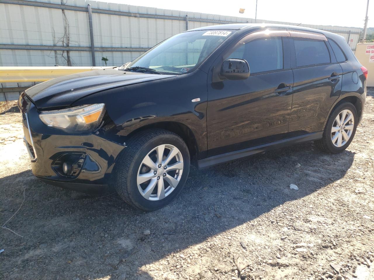 Mitsubishi Outlander Sport 2015 MEDIUM