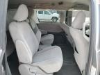 TOYOTA SIENNA LE photo