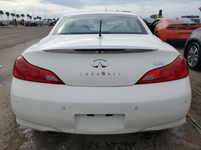 2015 INFINITI Q60 JN1CV6FEXFM810695
