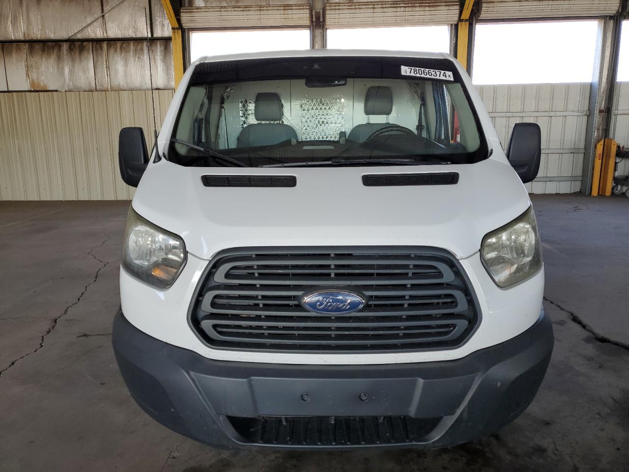 Lot #2993309843 2017 FORD TRANSIT T-