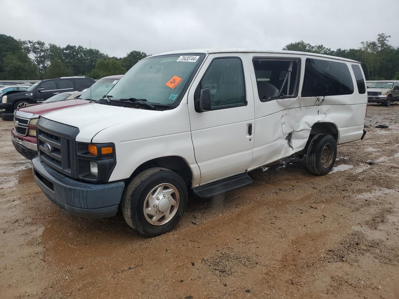 Ford E-350 2013 Econoline