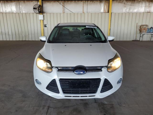 VIN 1FADP3J2XEL341545 2014 Ford Focus, Titanium no.5