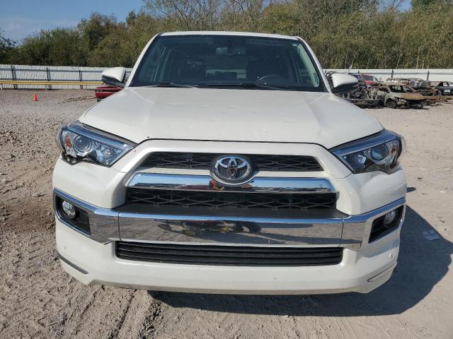 2018 TOYOTA 4RUNNER SR - JTEBU5JRXJ5549518