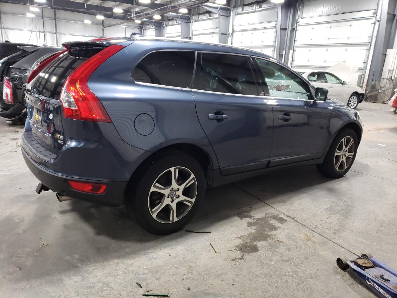 Lot #2926292388 2011 VOLVO XC60 T6