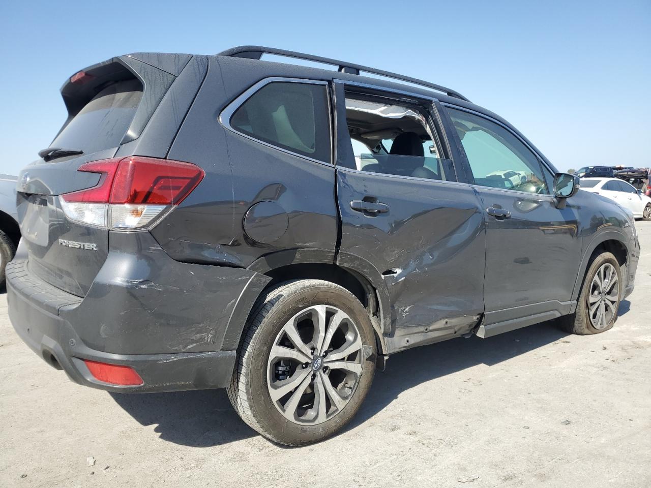 Lot #2972548981 2020 SUBARU FORESTER L