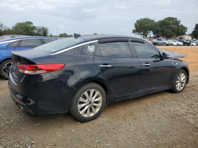 VIN 5XXGT4L38JG255577 2018 KIA Optima, LX no.3