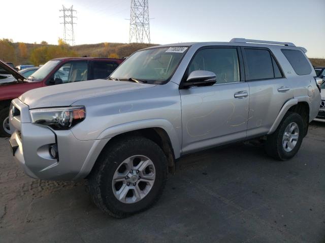 2017 TOYOTA 4RUNNER SR - JTEBU5JR3H5449948