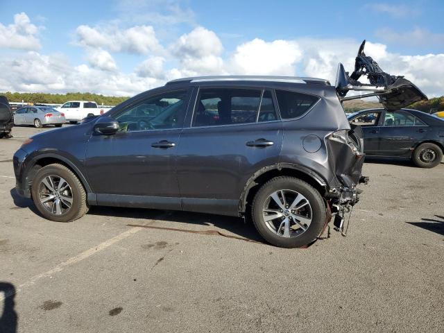 VIN JTMRFREV7JJ192124 2018 Toyota RAV4, Adventure no.2