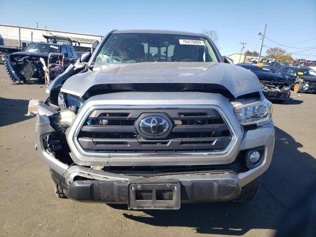 VIN 5TFSZ5AN7JX153943 2018 Toyota Tacoma, Access Cab no.5