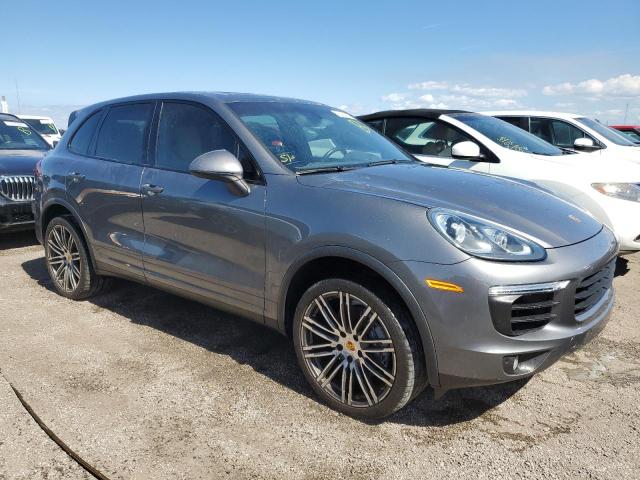 VIN WP1AF2A25GLA40158 2016 Porsche Cayenne no.4