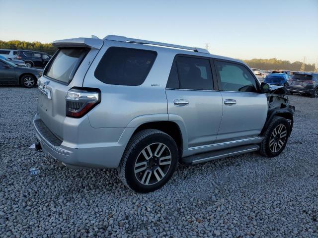 2017 TOYOTA 4RUNNER SR - JTEBU5JR5H5454908