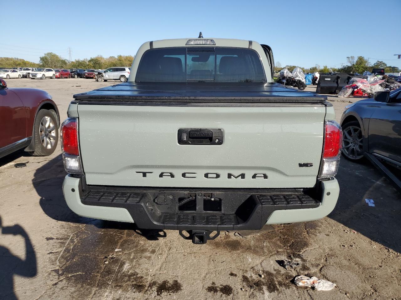 Lot #2945560152 2022 TOYOTA TACOMA DOU